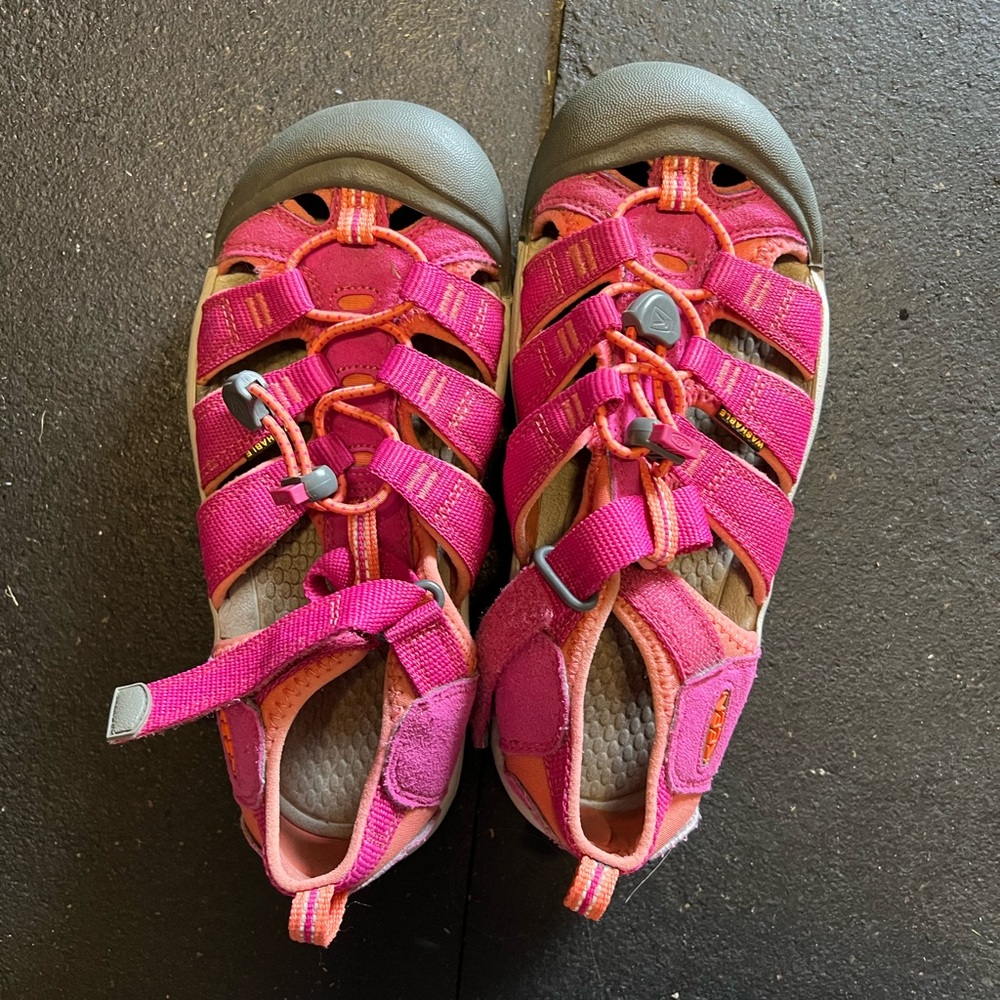 Keen Shoes